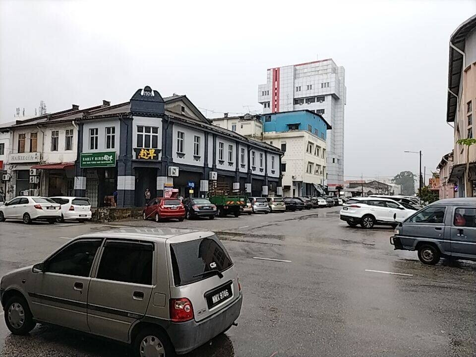 The Silver Inn主图