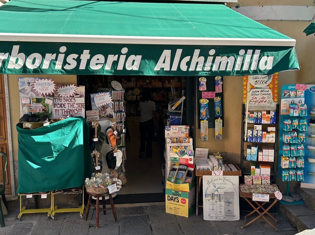 Erboristeria Alchimilla