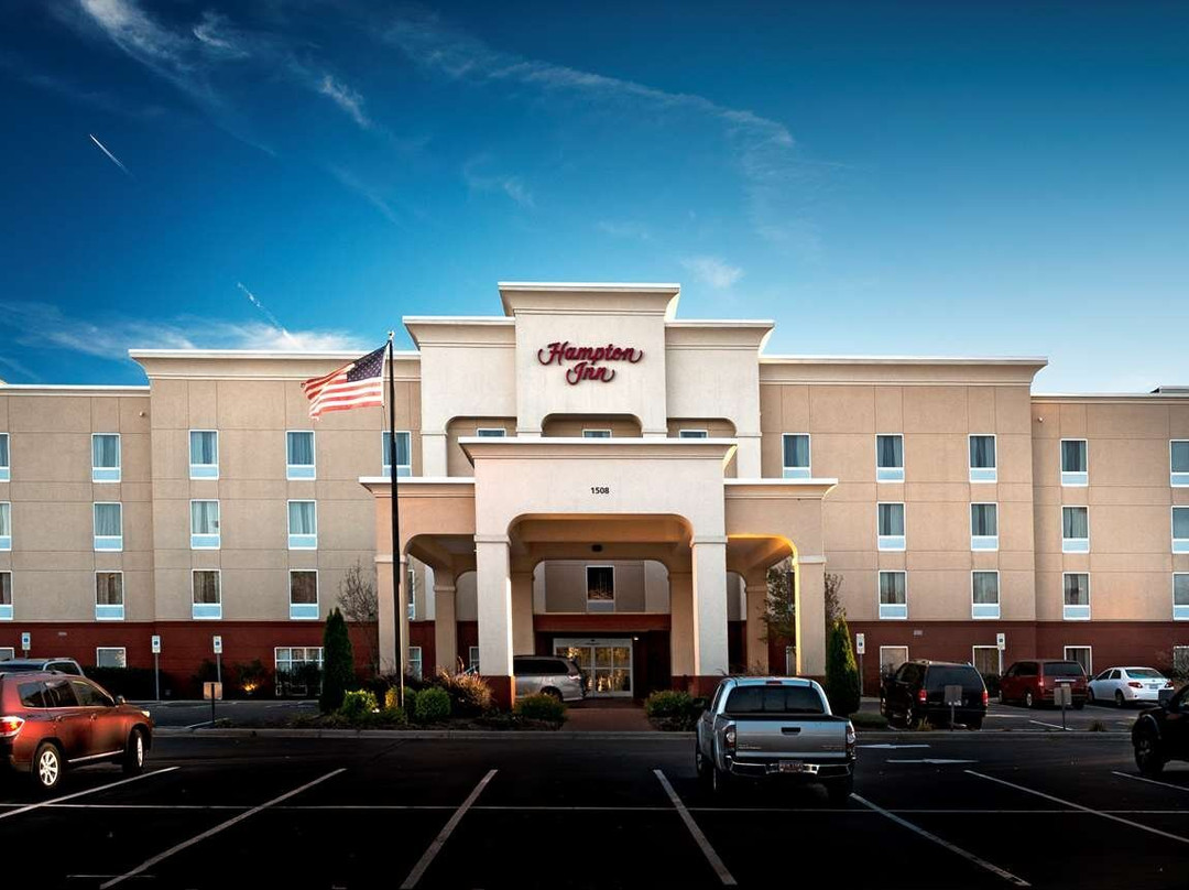 Hampton Inn Statesville主图