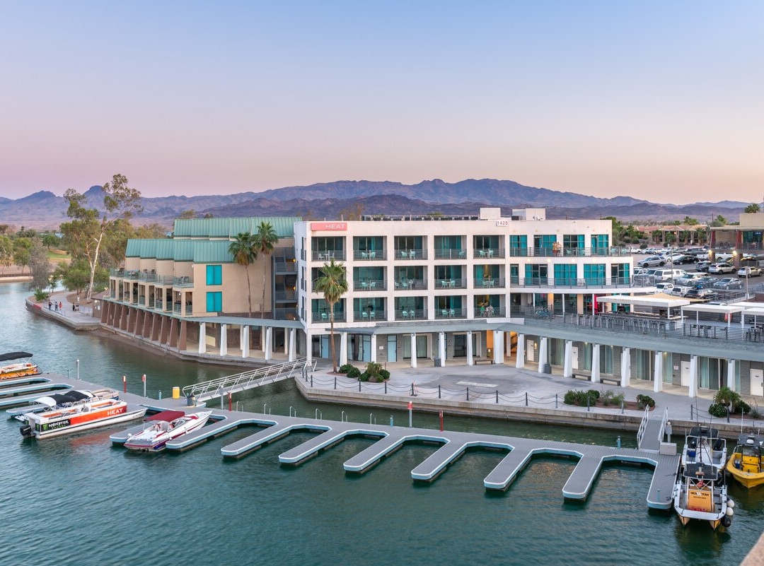 哈瓦苏湖城酒店住宿-Heat Hotel