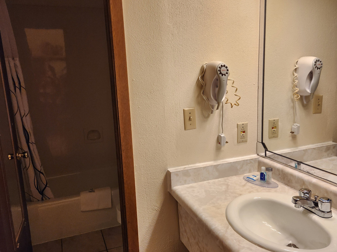 普朗霍恩洛治罗德威旅馆主图