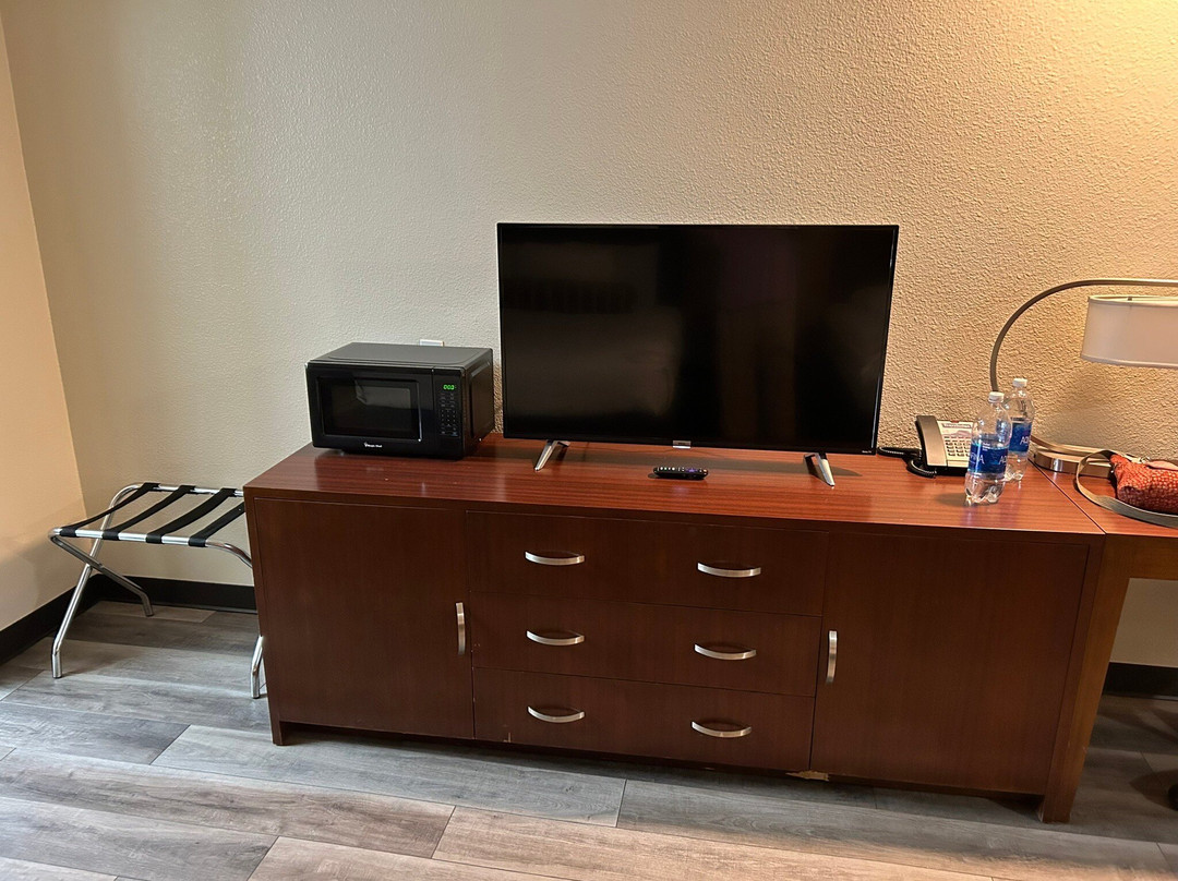 Travelodge by Wyndham Powell主图