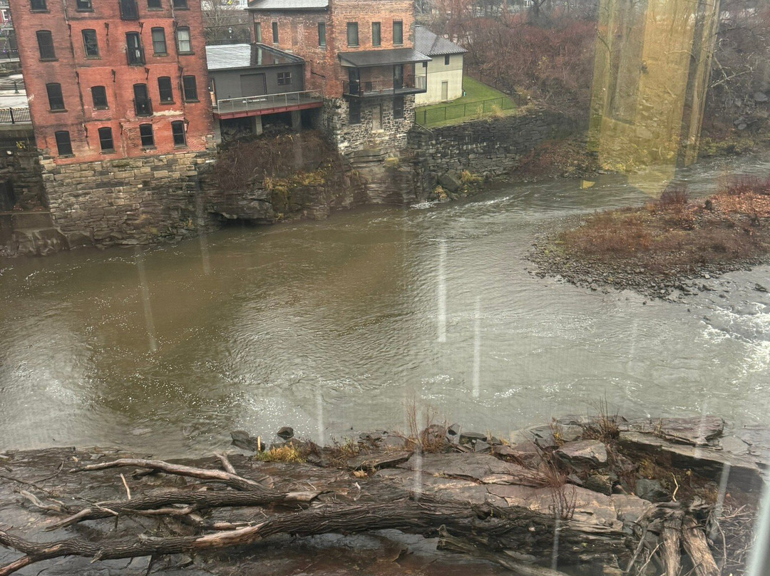 The Inn At Stone Mill主图