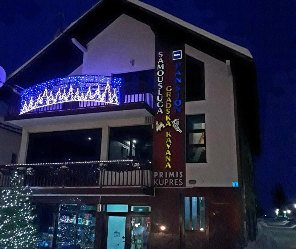 Gradska Kavana Guest House