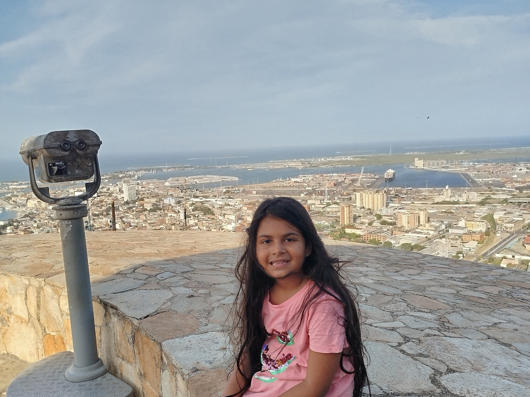 Fortin Solano-Puerto Cabello必去景点