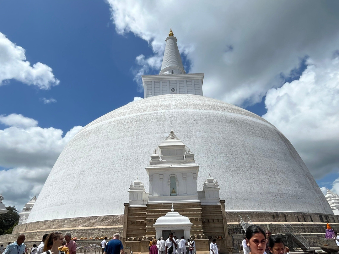 Anuradhapura Taxi-Eppawala必去景点
