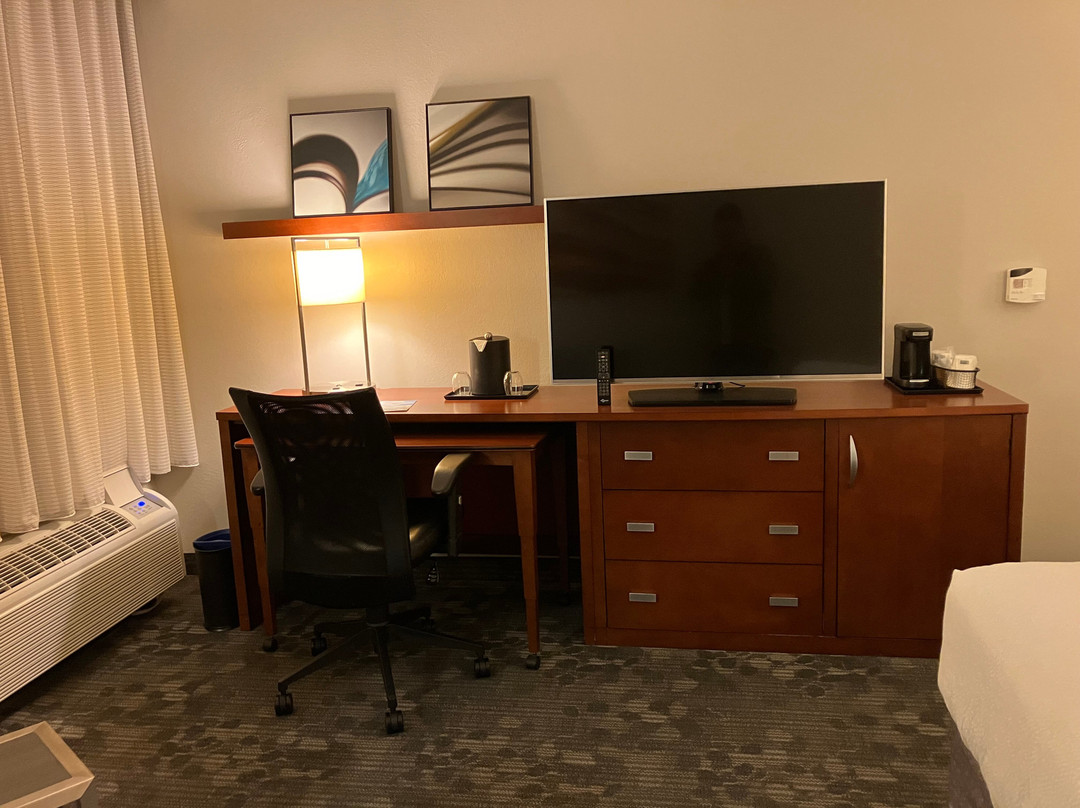Courtyard by Marriott Dulles Town Center主图