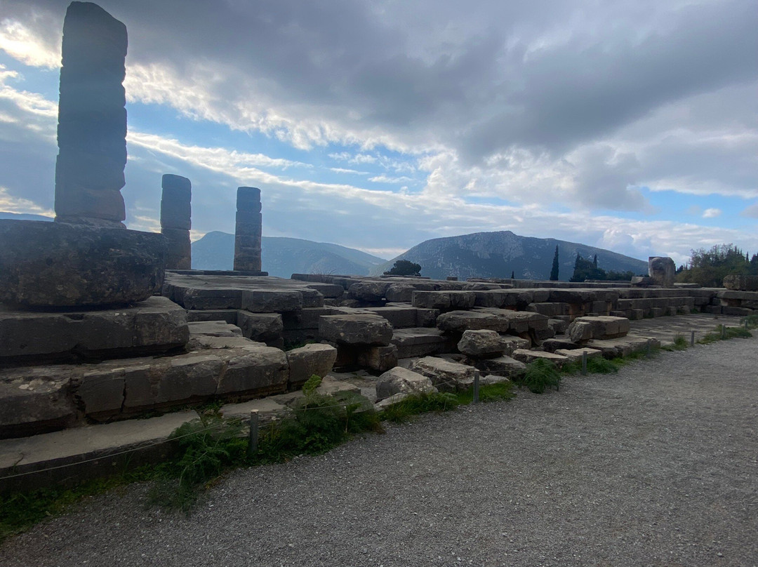 Temple of Apollo-德尔斐必去景点