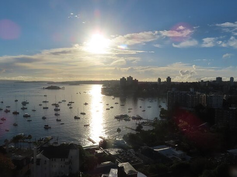 麦克利酒店主图