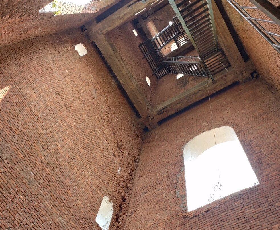 The French Tower-磅湛必去景点