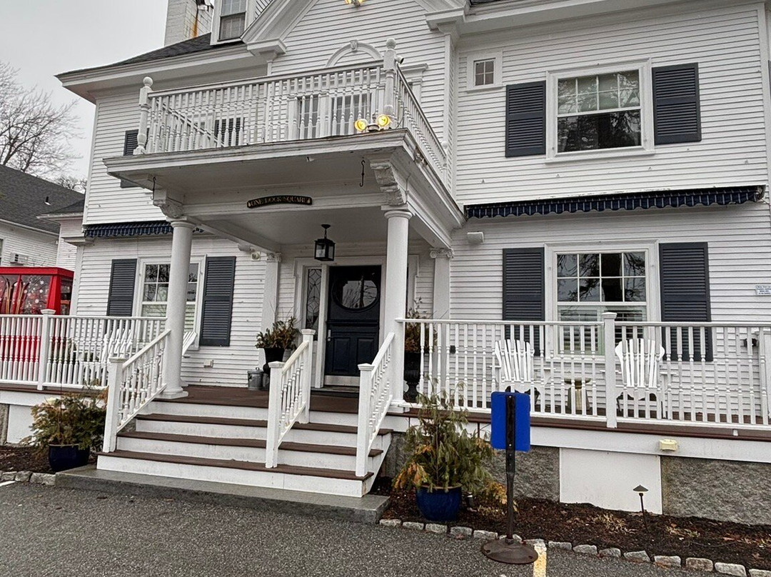 肯尼邦克港酒店主图