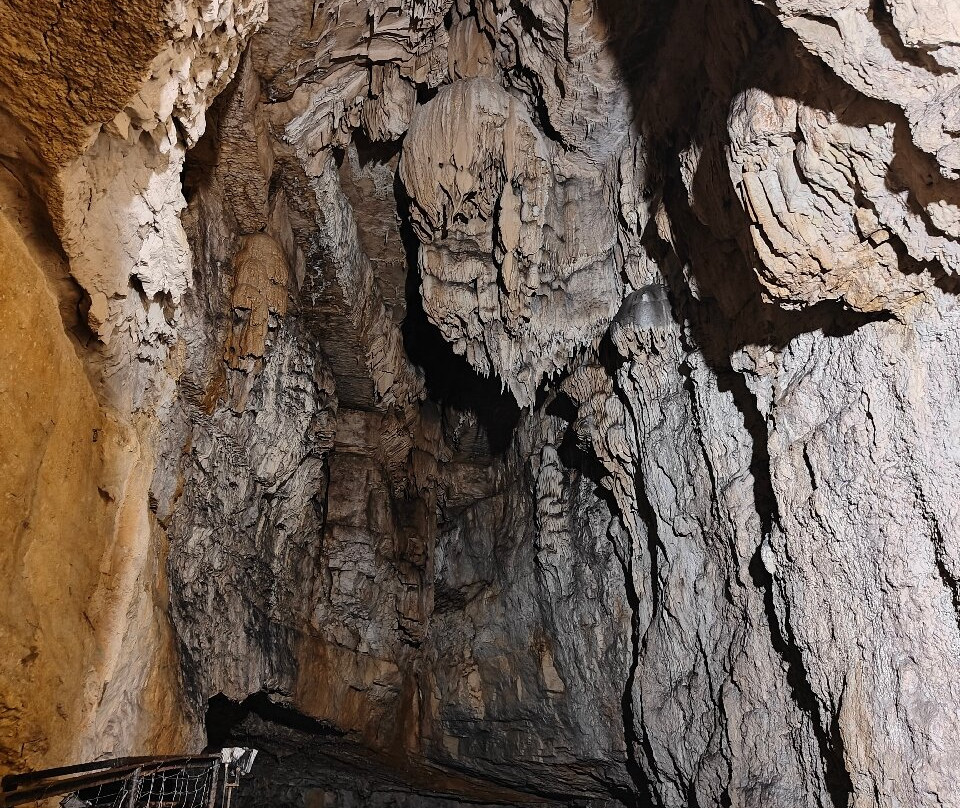 Grotte de la Glacière-Chaux-les-Passavant必去景点