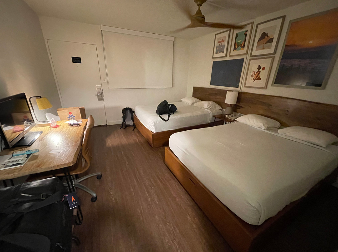 希罗滨海酒店主图