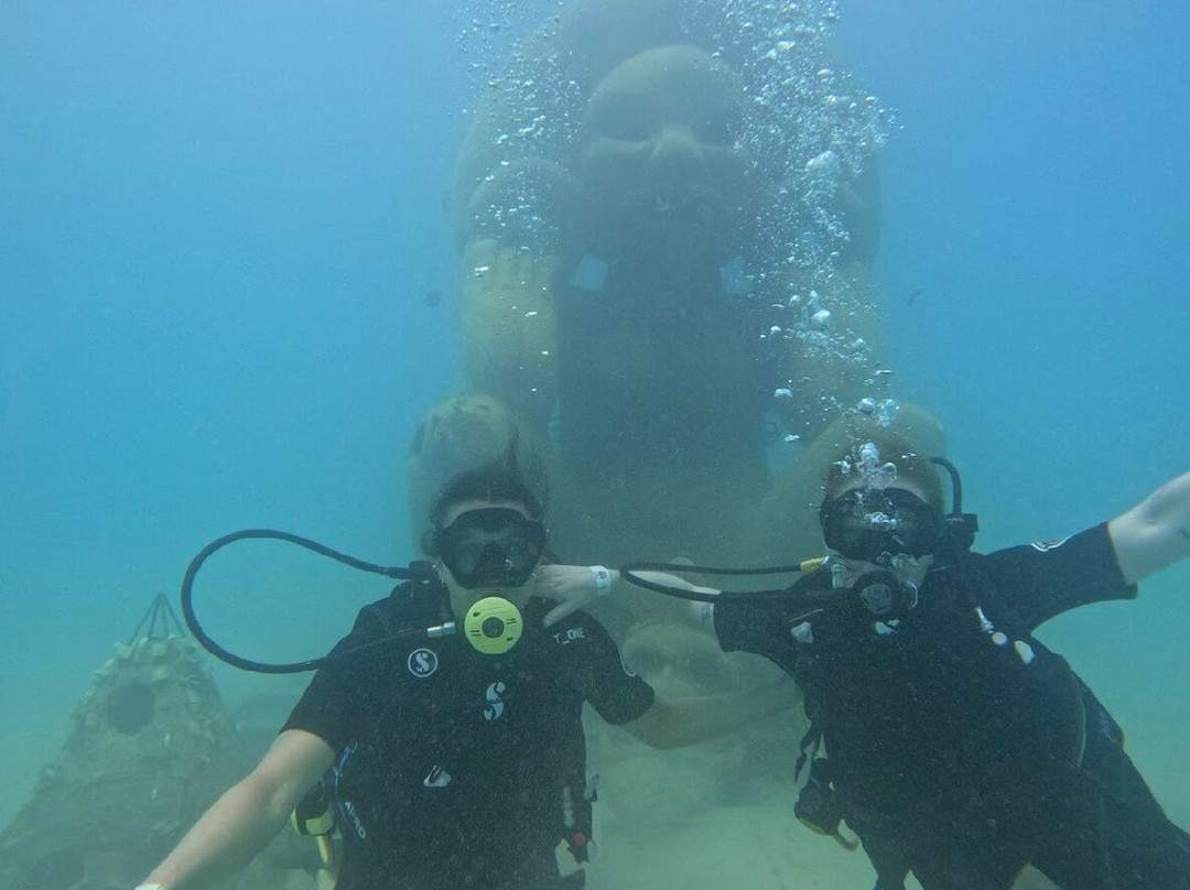 Sosua Diving Center-苏莎亚必去景点