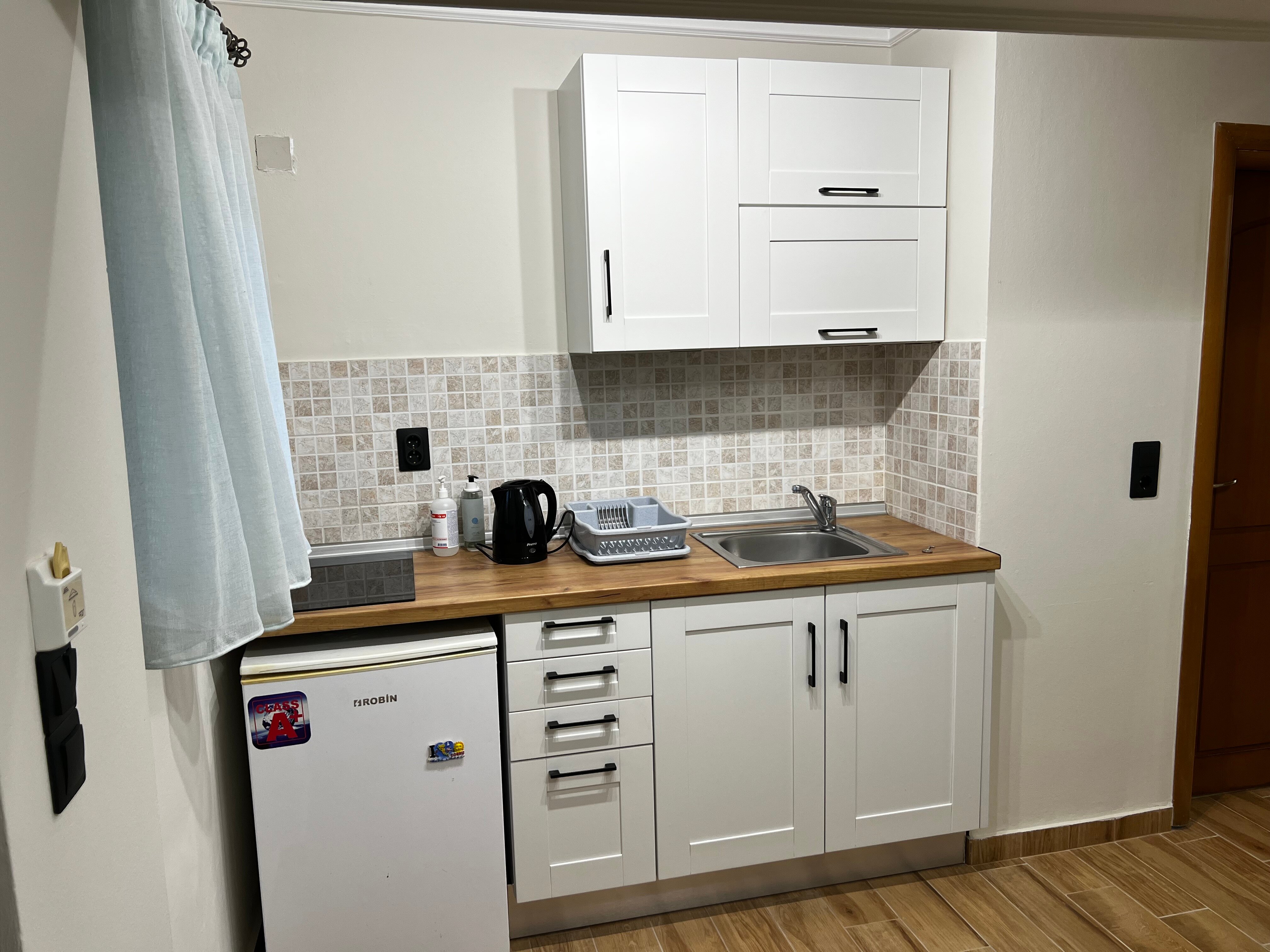 Nadolia Apartments-客卧