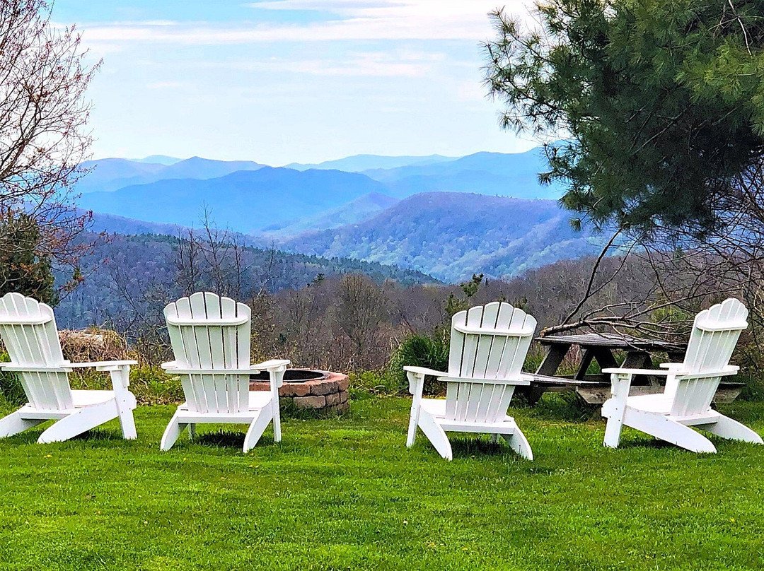 Spruce Pine酒店住宿-Alluring View B&b Log Cabin