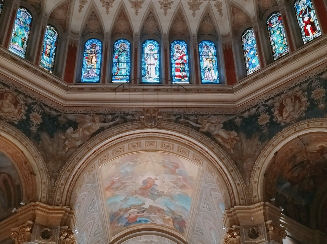Basilica dei Santi Gervasio e Protasio-拉帕洛必去景点