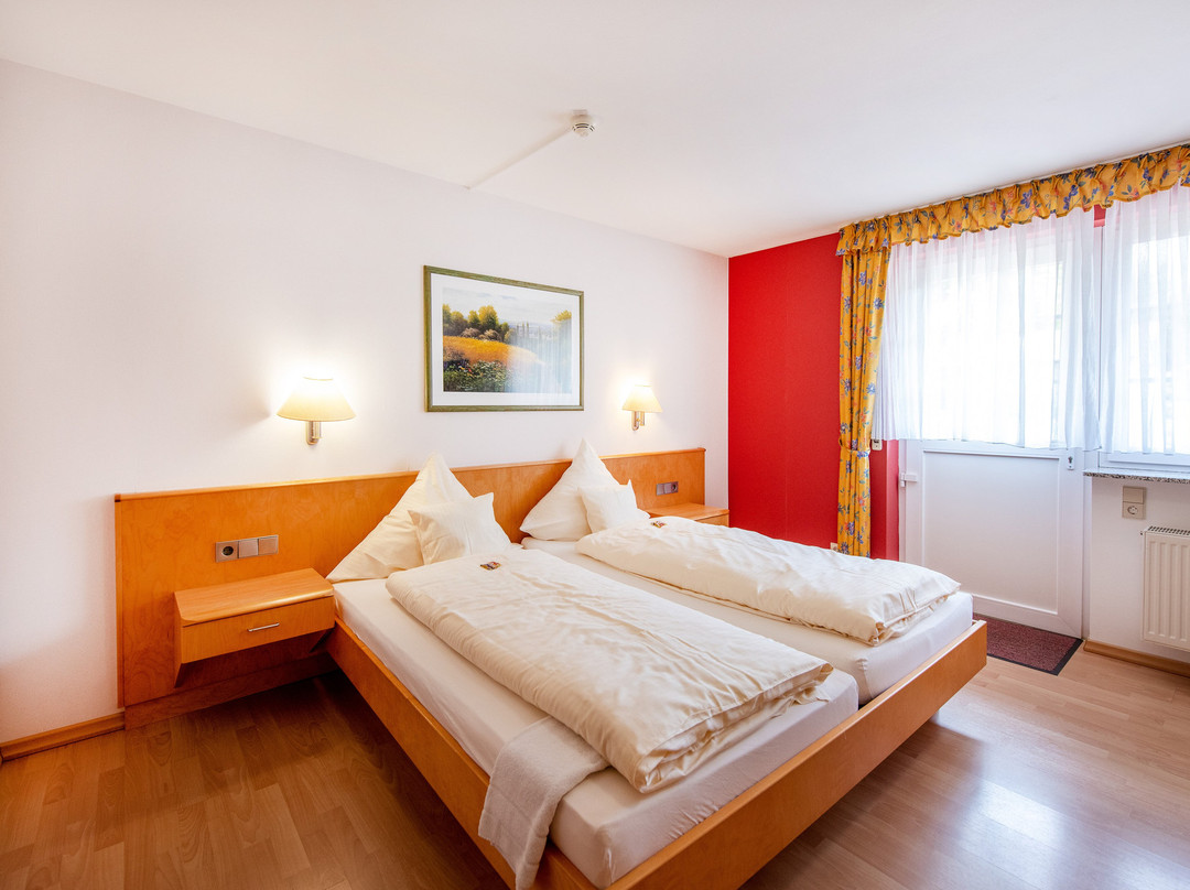 Waldesblick, Hotel & Restaurant主图