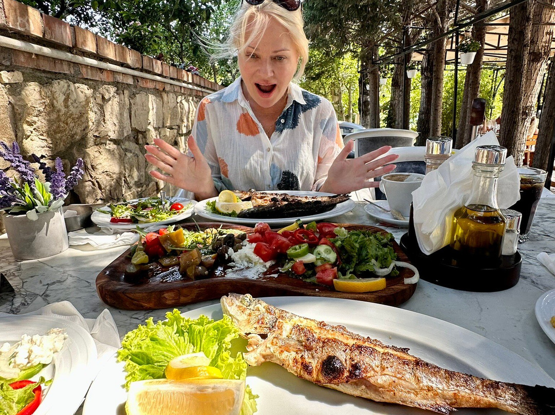 Pilo Lala Restorant-Hotel Konjat主图