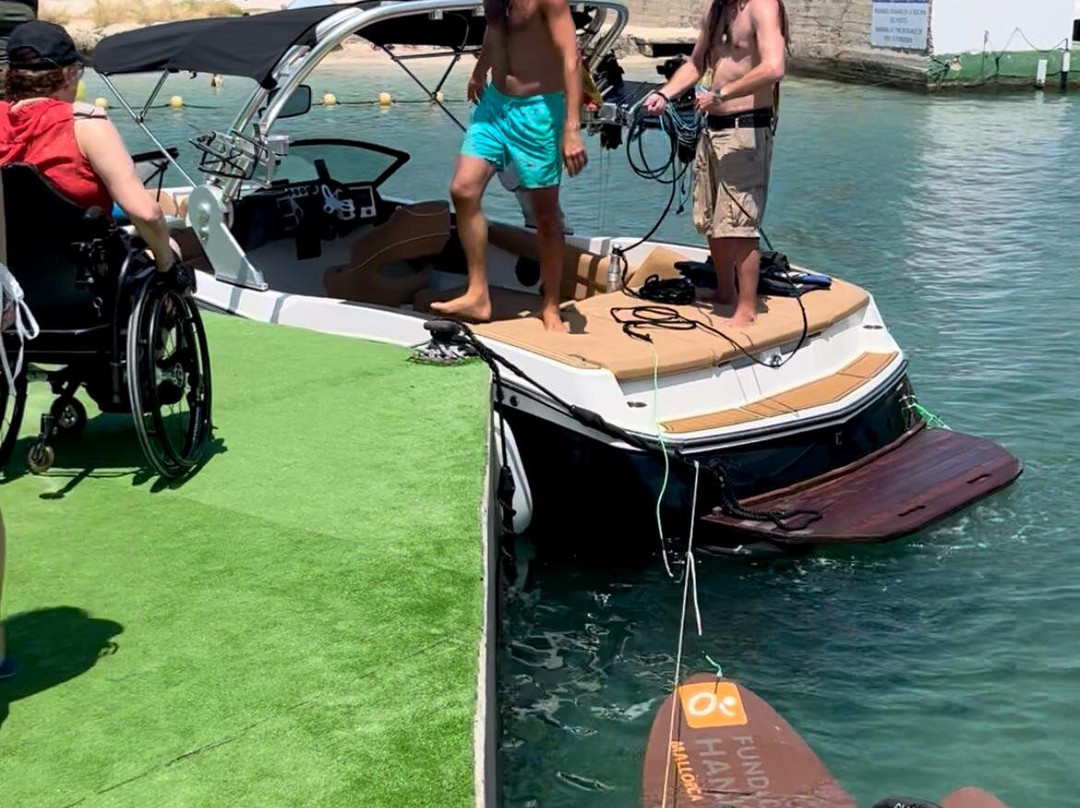 El Spot Wakeboard School-卡尔维亚必去景点