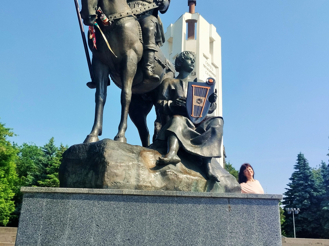 Memorial complex Pokrovskaya Gora-Bryansk必去景点