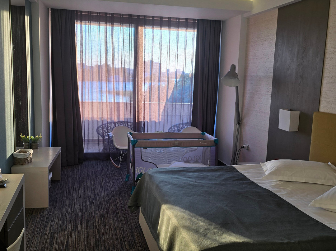Hotel On Plonge Jr.主图