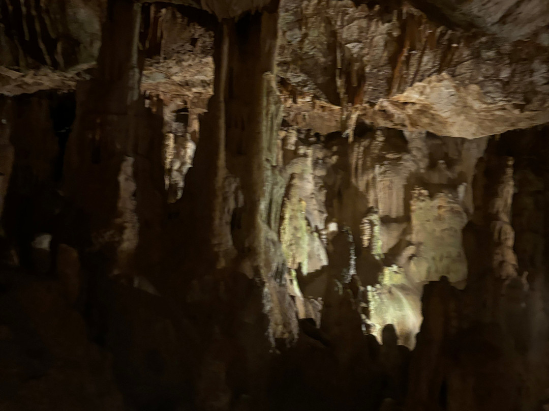 Sfentoni Cave-Zoniana必去景点