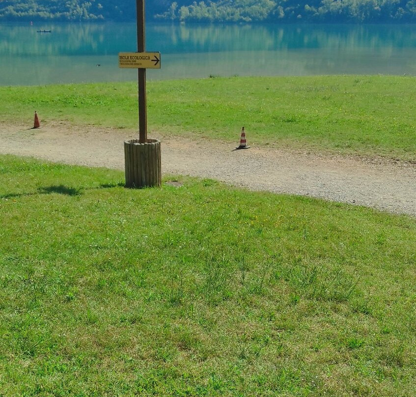 Lago Di Cavazzo-Cavazzo Carnico必去景点