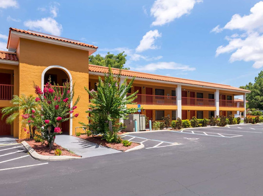 Quality Inn and Suites Mount Dora