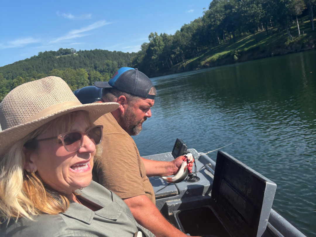 Ryan's White River Guide Service-尤里卡斯普林斯必去景点