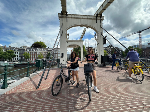 Avocado Tours-阿姆斯特丹必去景点