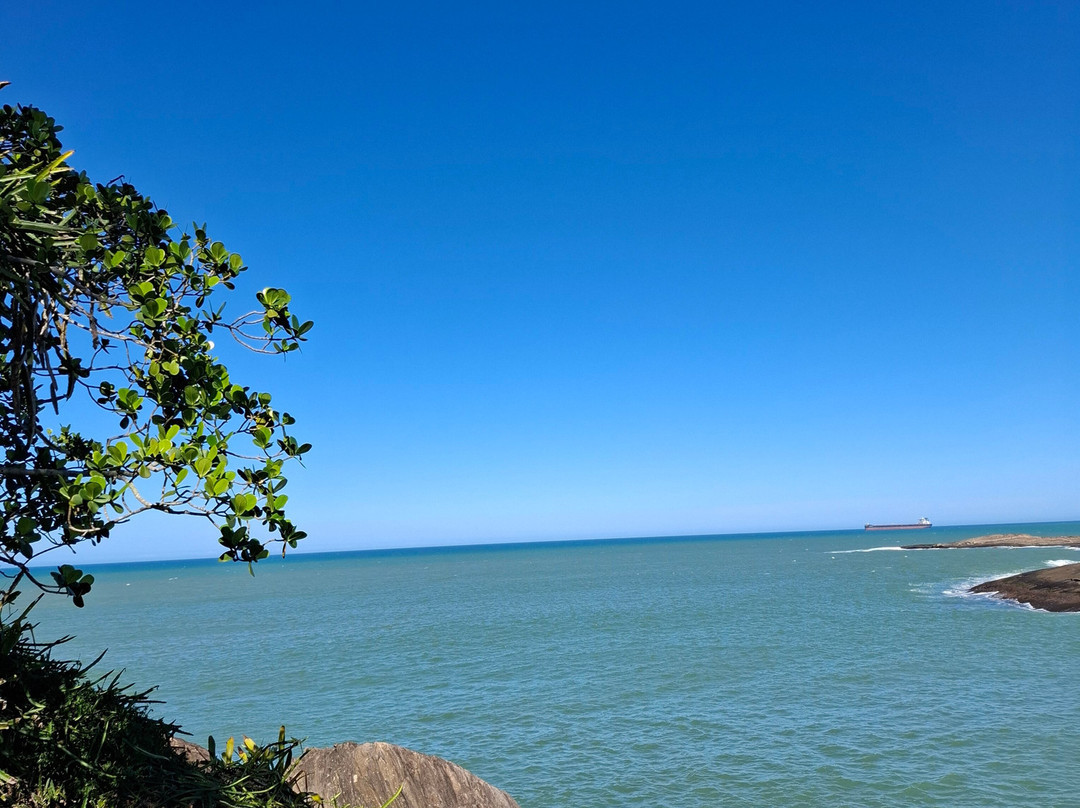 Praia dos Padres-瓜拉帕里必去景点