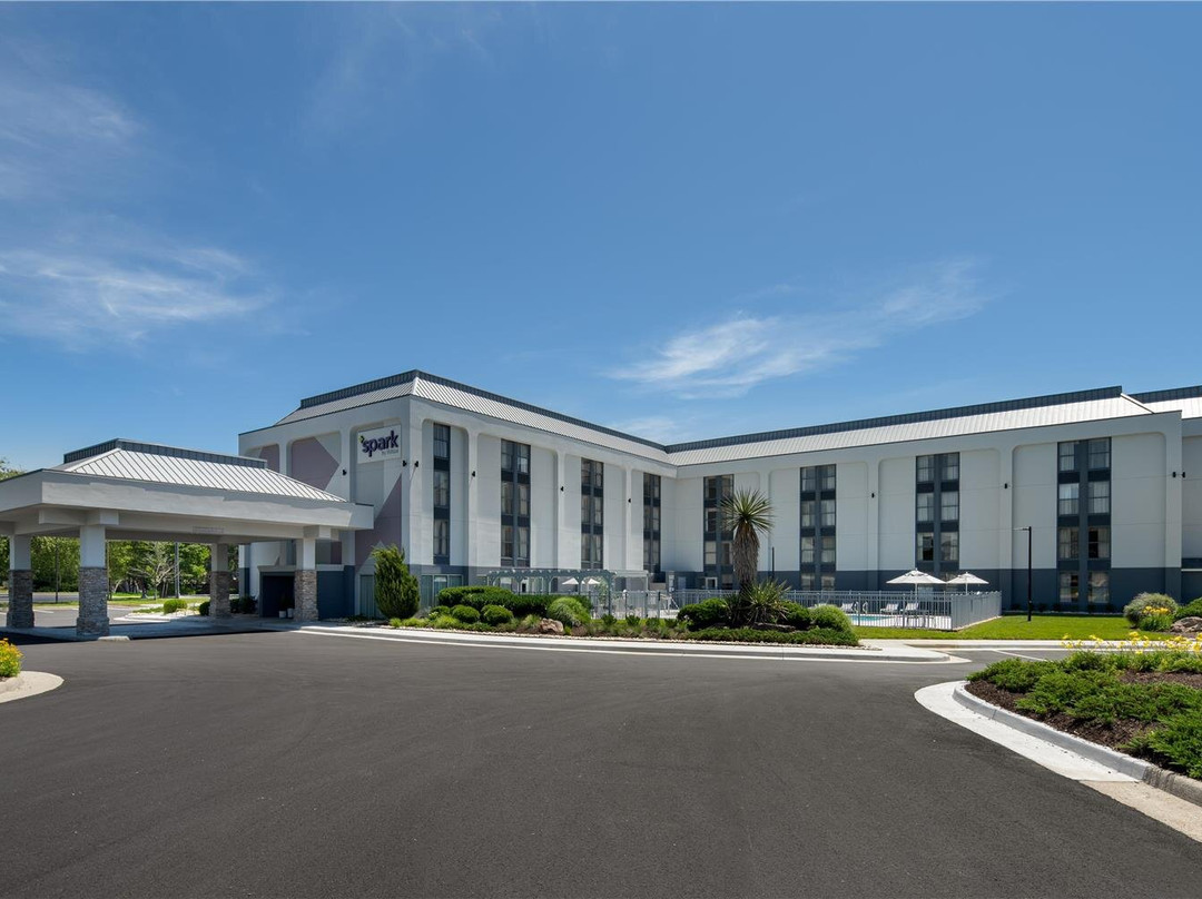 Spark By Hilton Williamsburg Historic Area