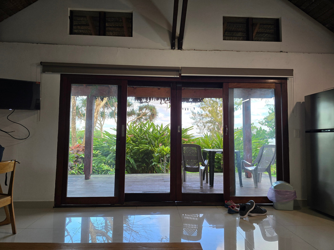 Vila Del Mare Beachfront Villas