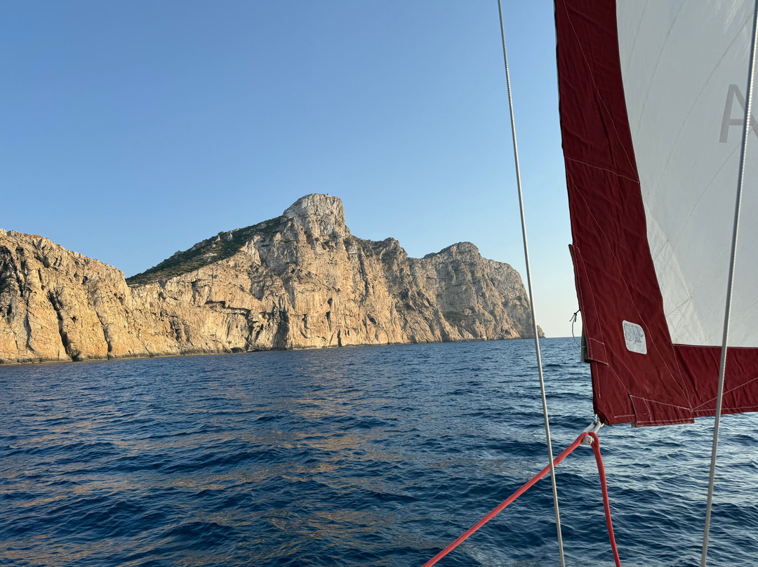 Pura Vida Sailing Mallorca  charter-Port d'Andratx必去景点