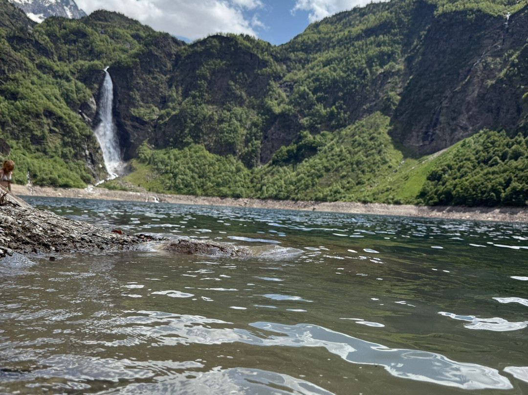Lac D'oo-Oo必去景点