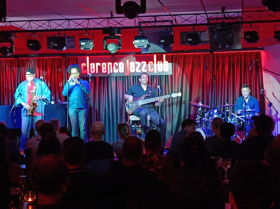 Clarence Jazz Club-托雷莫里诺斯必去景点