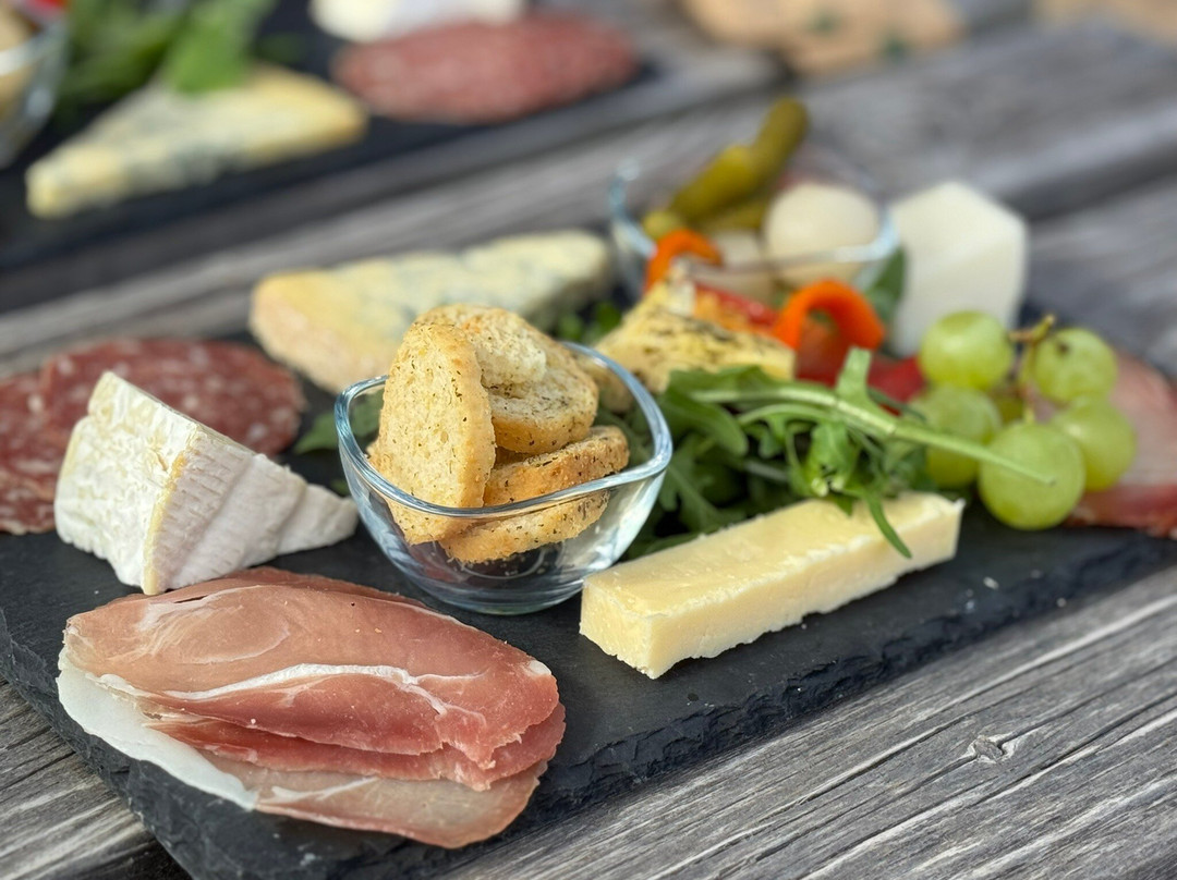 Welcombe Hills Vineyard-Snitterfield必去景点