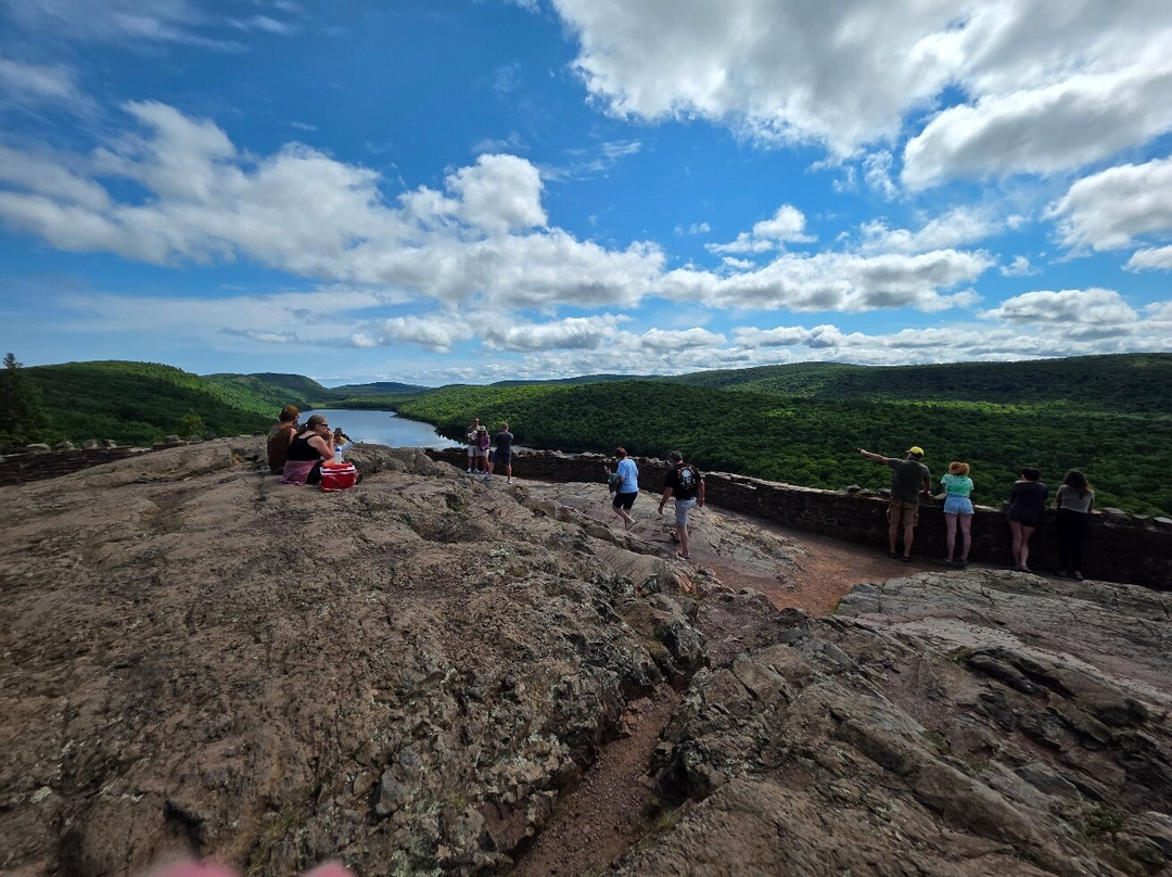 Lake of the Clouds-昂托纳贡必去景点