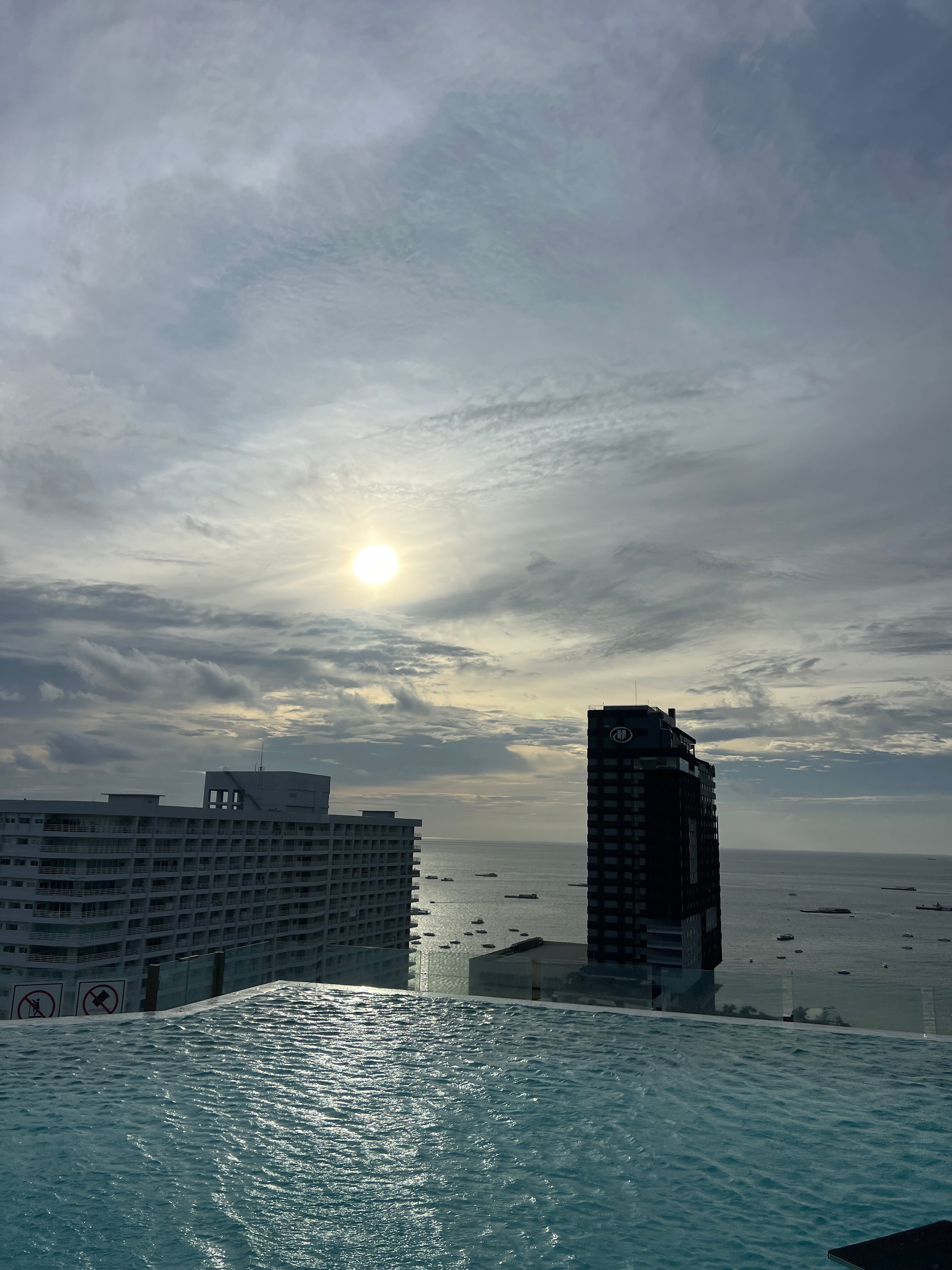 Somerset Pattaya-客卧