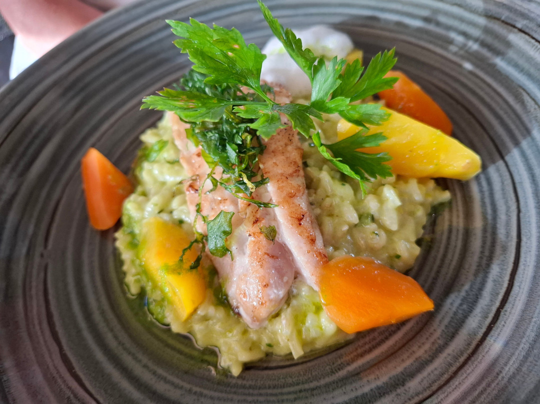 基瑞巴赫尔酒店主图