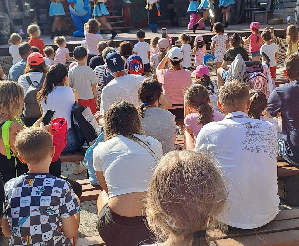 米尼塔里亚‧李奥兰狄亚公园-卡普里亚泰圣杰尔瓦肖必去景点