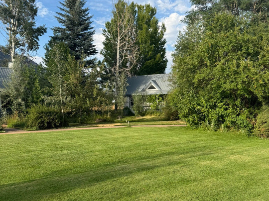 Apple Orchard Inn主图