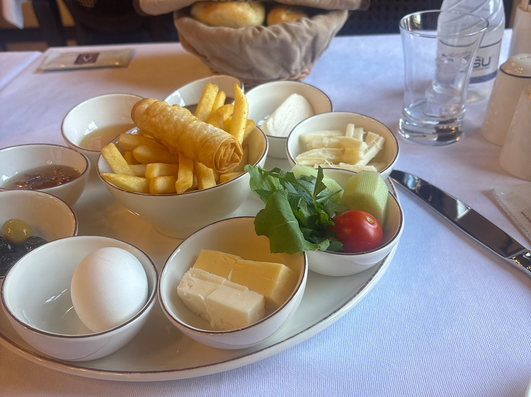 Sırçalı Hotel