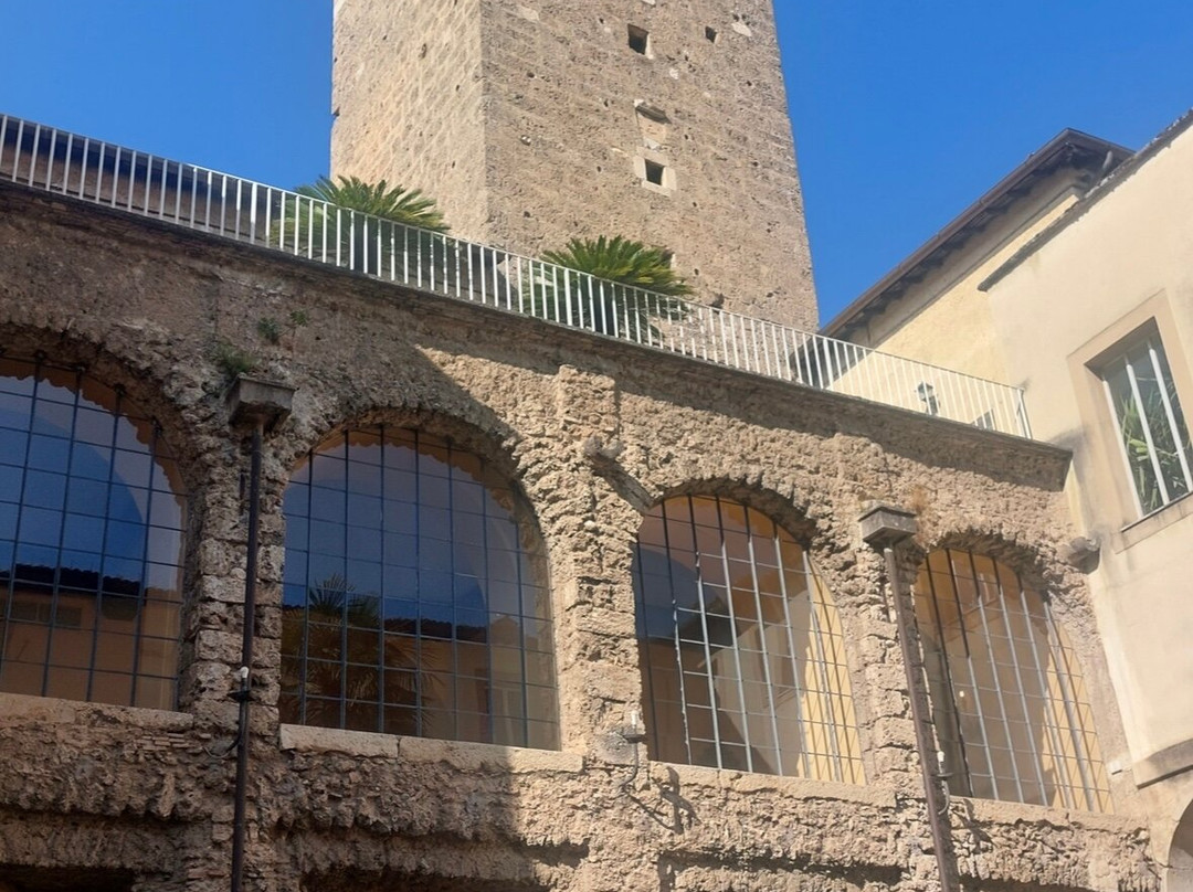 Castle Boncompagni Viscogliosi-Isola del Liri必去景点