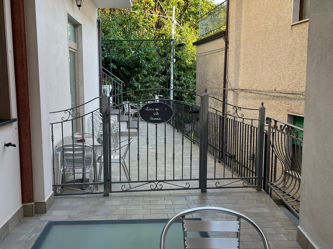 山野魅力酒店主图