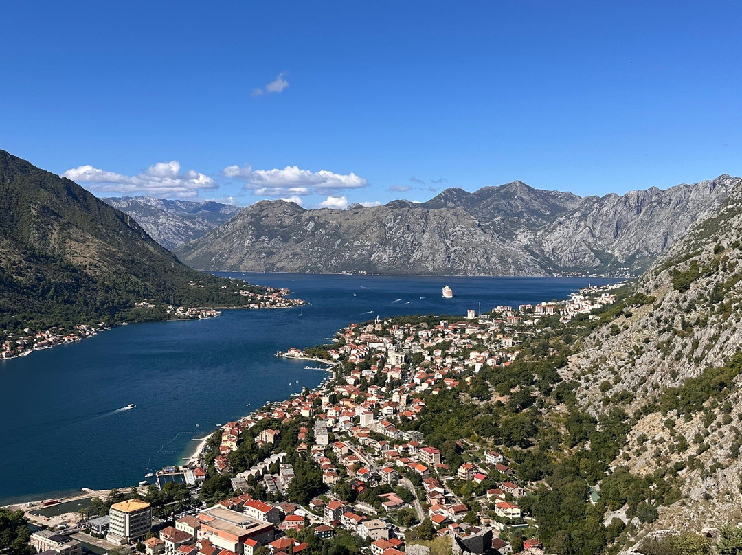 Kotor Fortress-Spiljari必去景点