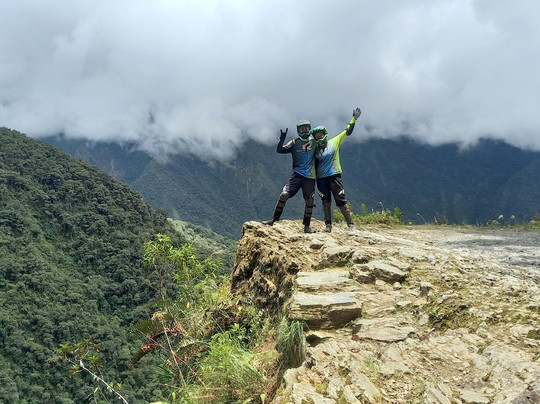 Ride On Bolivia Biking-拉巴斯必去景点