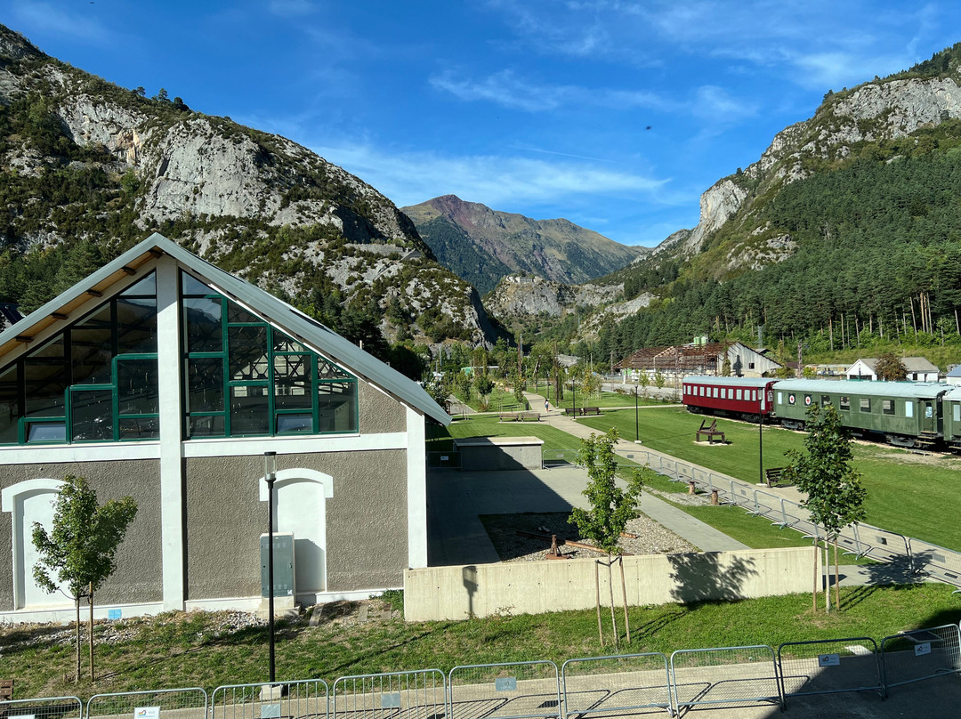 Estacion Internacional de Canfranc-坎弗兰克必去景点
