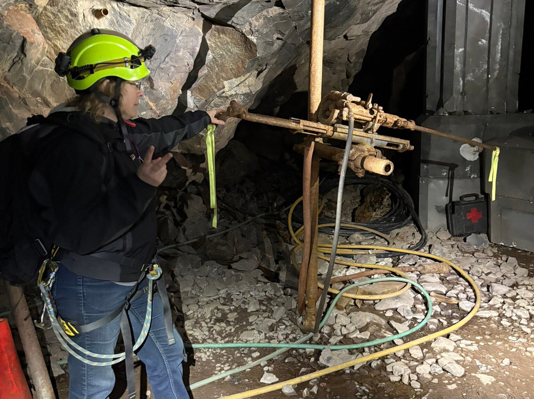 Adventure Mining Company-Greenland必去景点